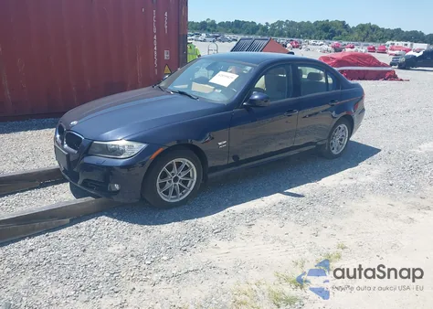 2010 BMW 328I xDrive z USA, uszkodzony, nr VIN WBAPK5C52AA653581